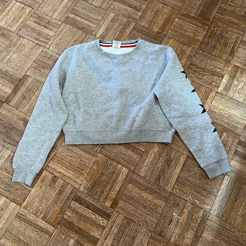 Exist Grey Cropped Sweatshirt Sz S